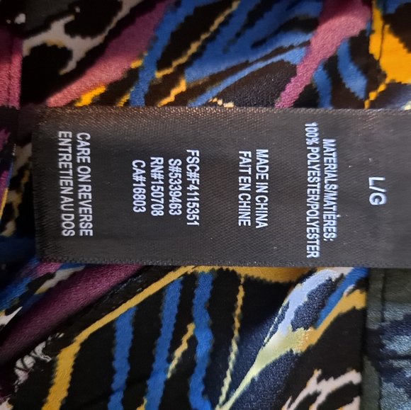 Mark Printed Pants- Large - Picture 4 of 4